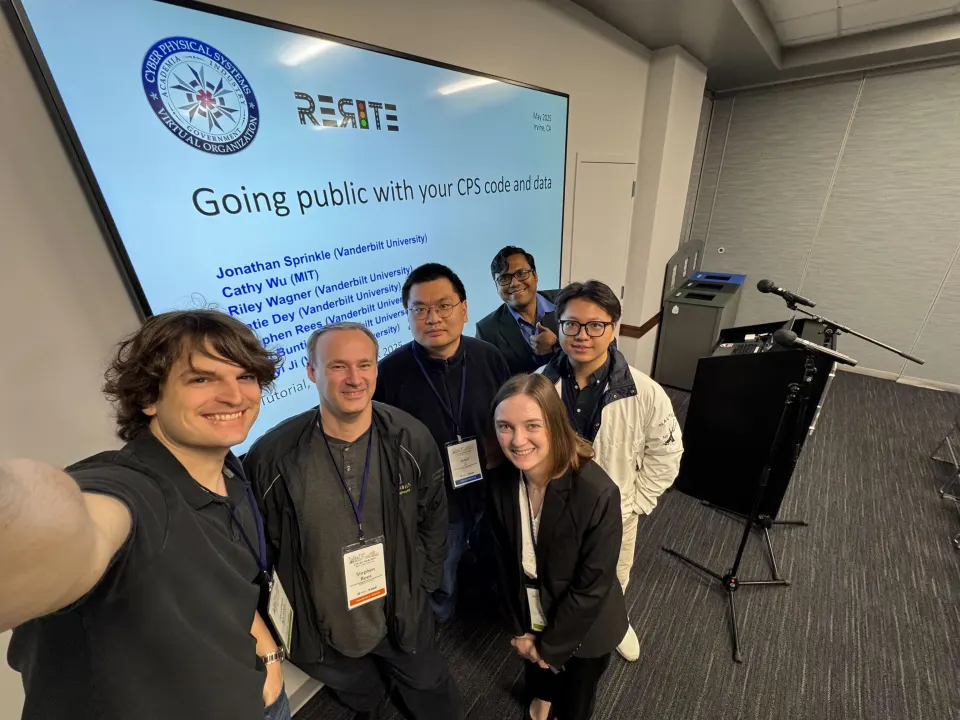 RERITE and CPS-VO tutorial organizers and attendees gathered after the session